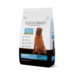 Ração Medicamentosa Equilíbrio Sensitive Skin E Stomach Para Cães Adultos De Porte Médio E Grande - 10,1 Kilos